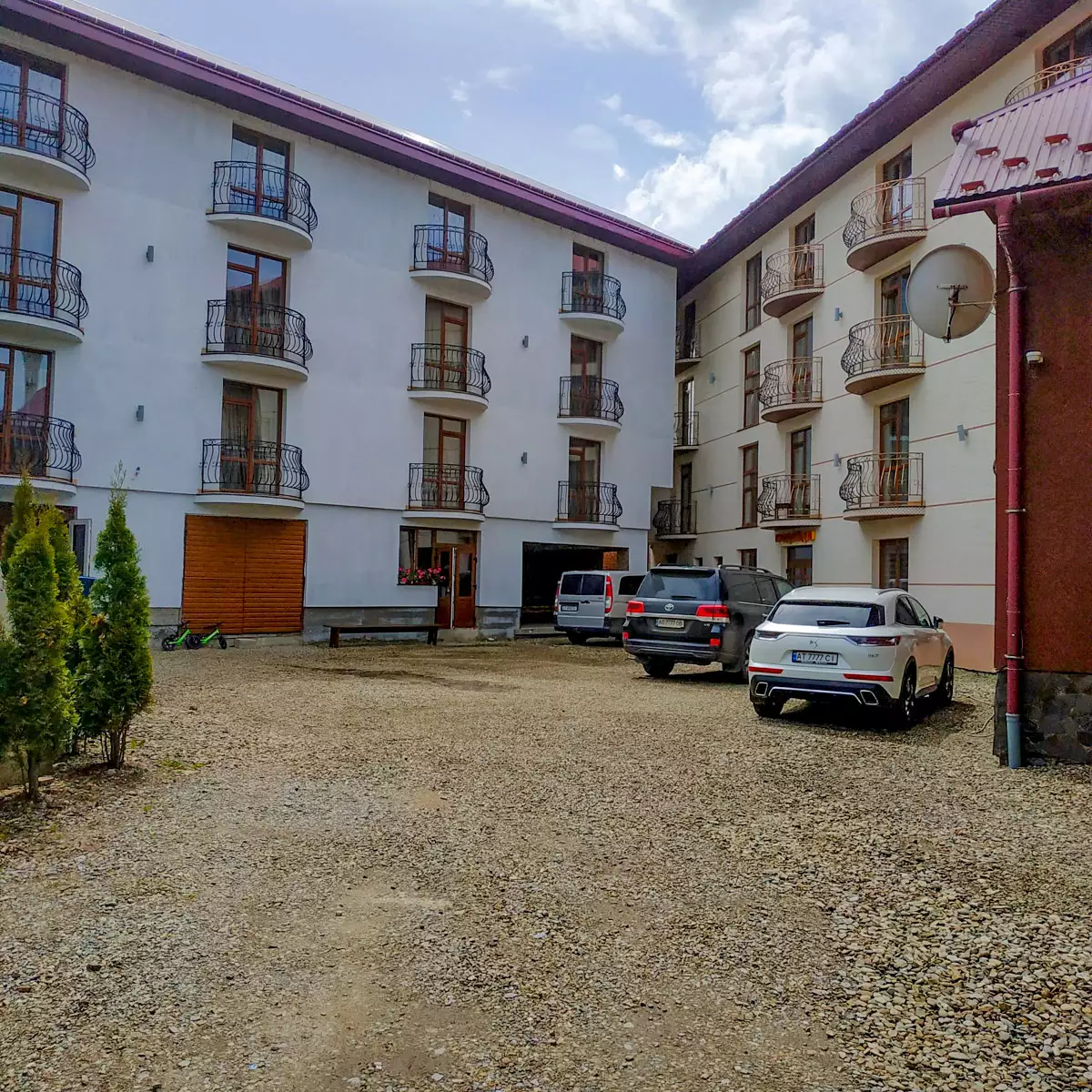 Отель «HeRICH»