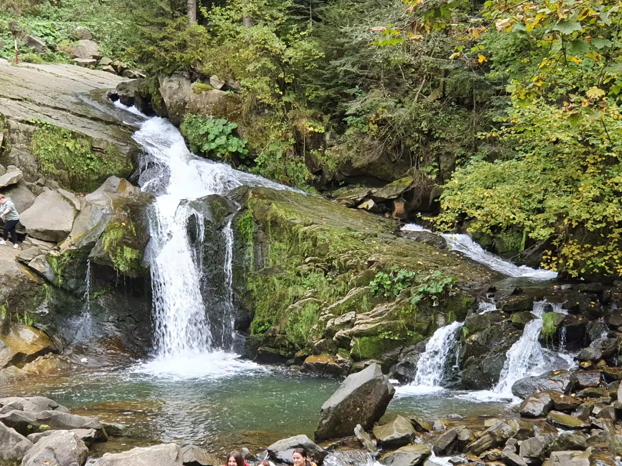Водоспад Кам'янка Водоспад Кам'янка