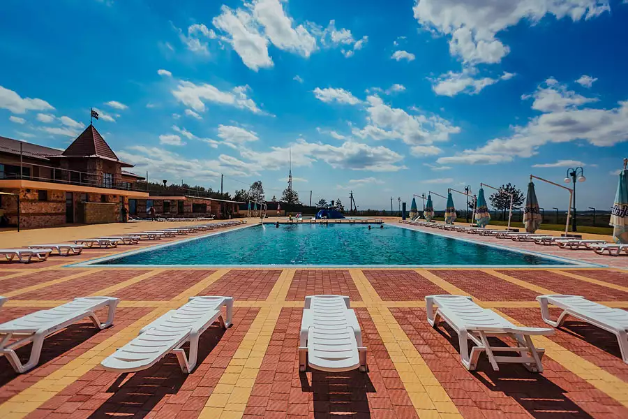 Термальні басейни «Золота Гора»