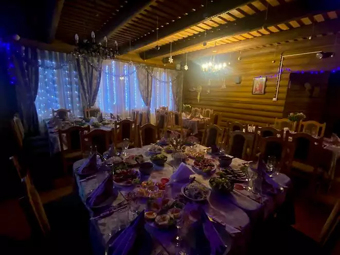 Готель «Верховинський двір»