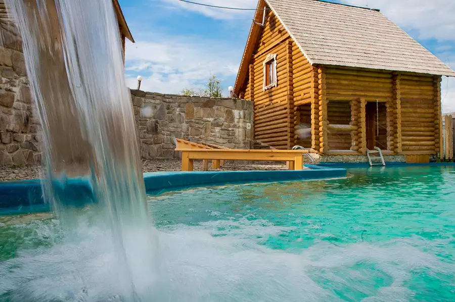 Готель «Новий Сезон»