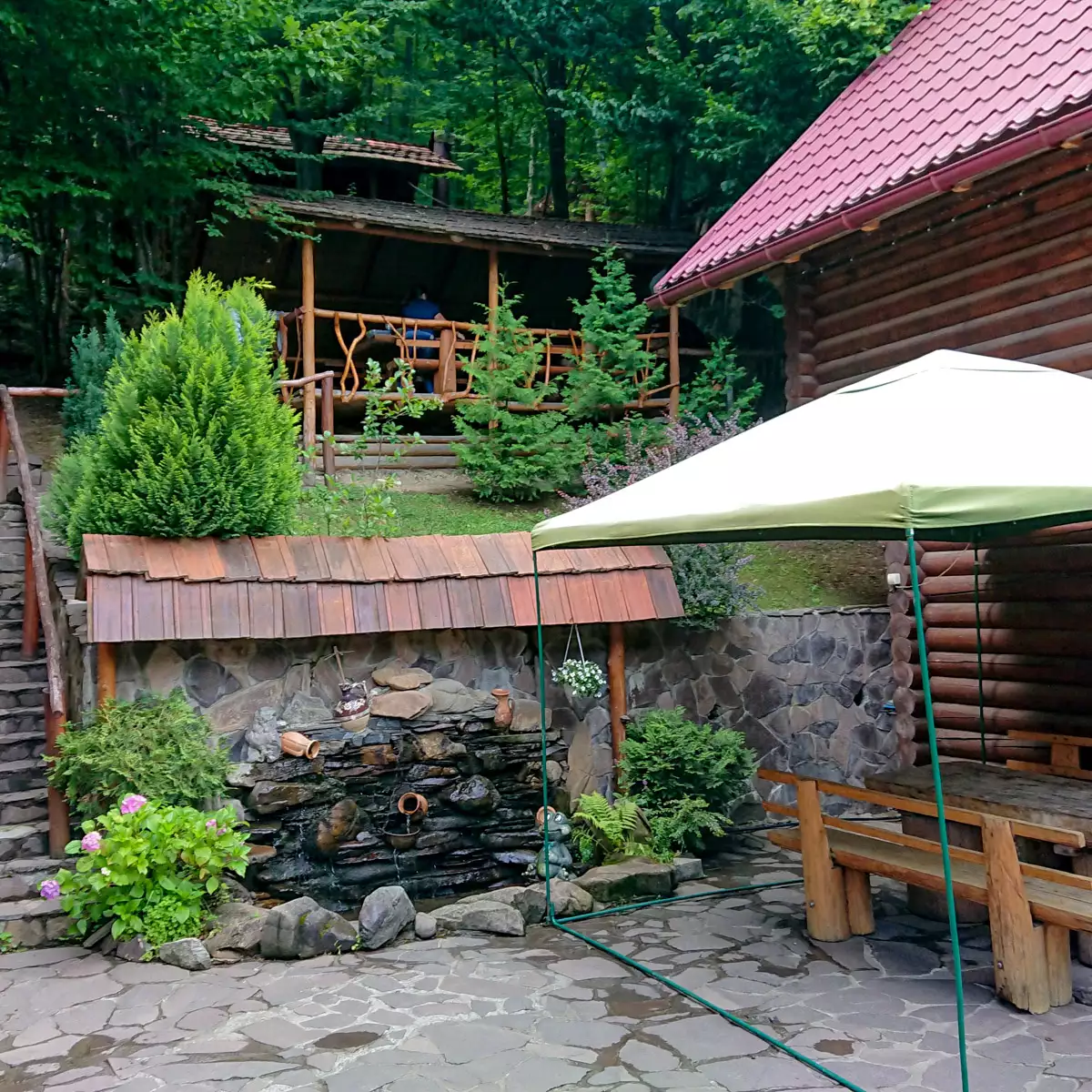 Отель «Водограй»