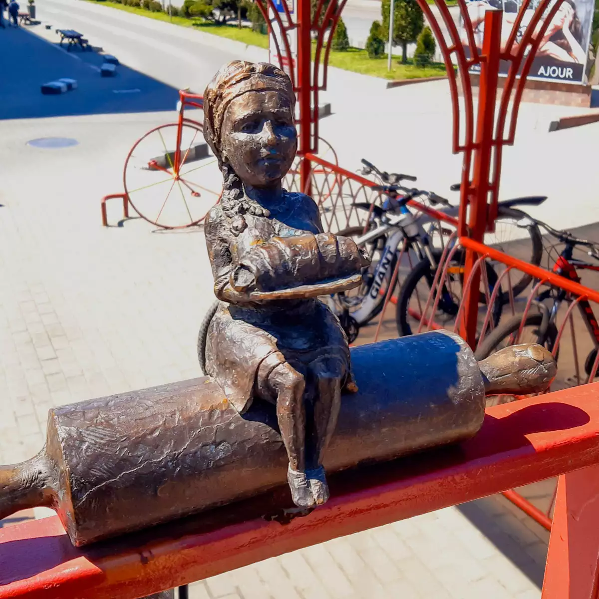 Міні-скульптура Закарпатський кіфлик