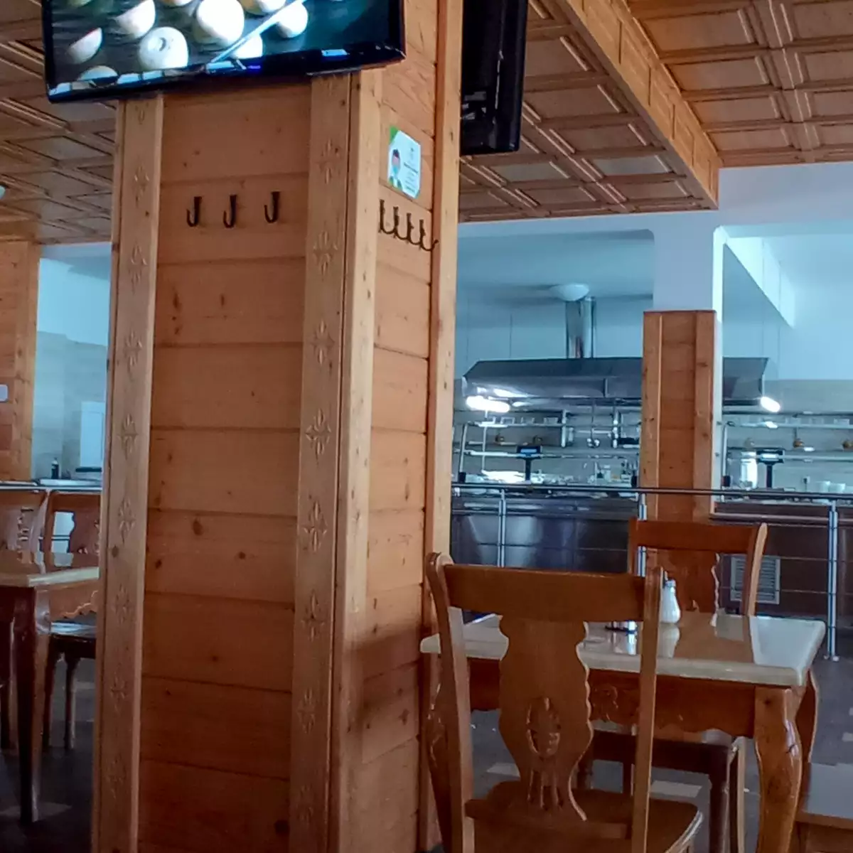 Ресторан-бістро «На схилі»