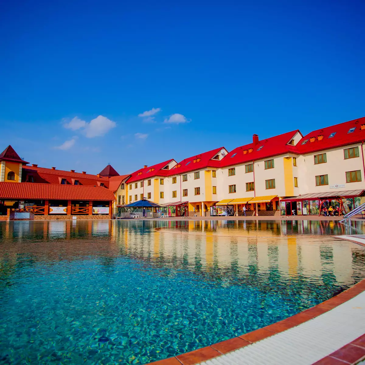 Готель «Жайворонок»