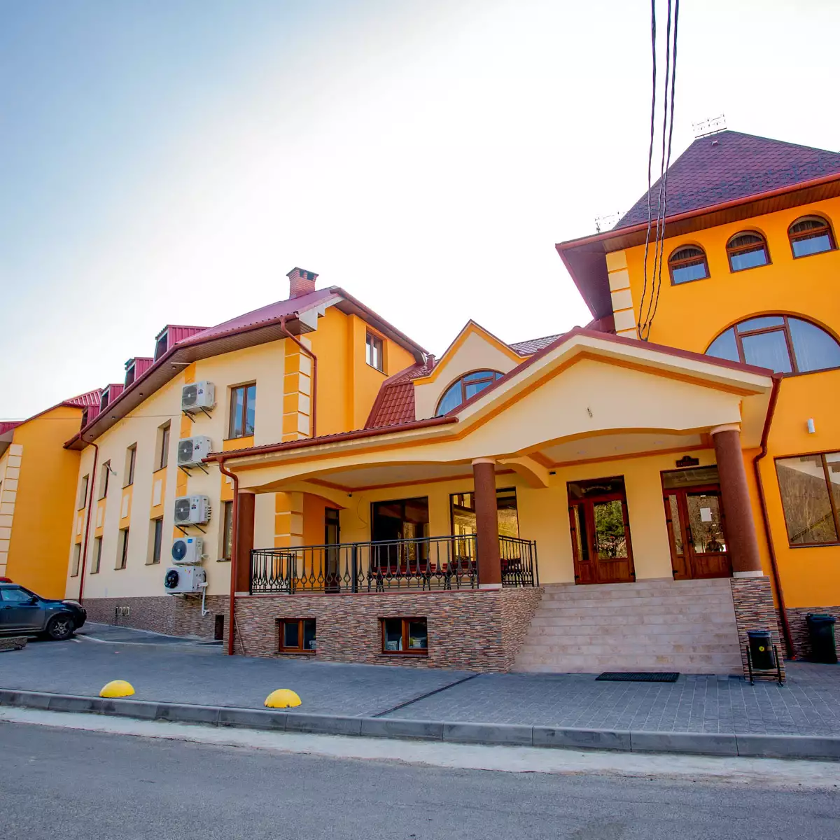 Отель «Жаворонок»