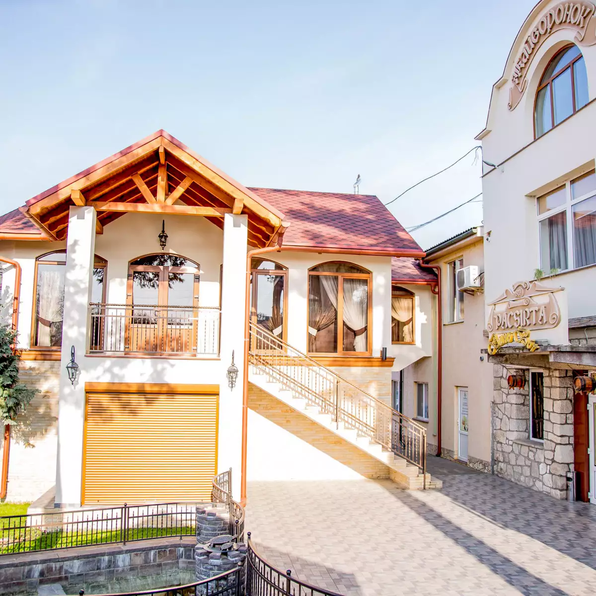 Отель «Жаворонок»