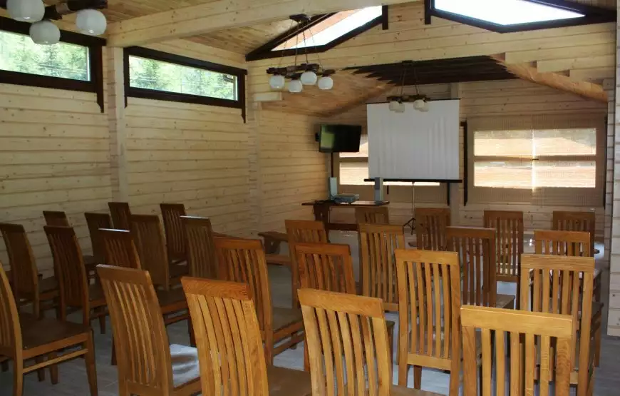 Эко-комплекс «Царинка»