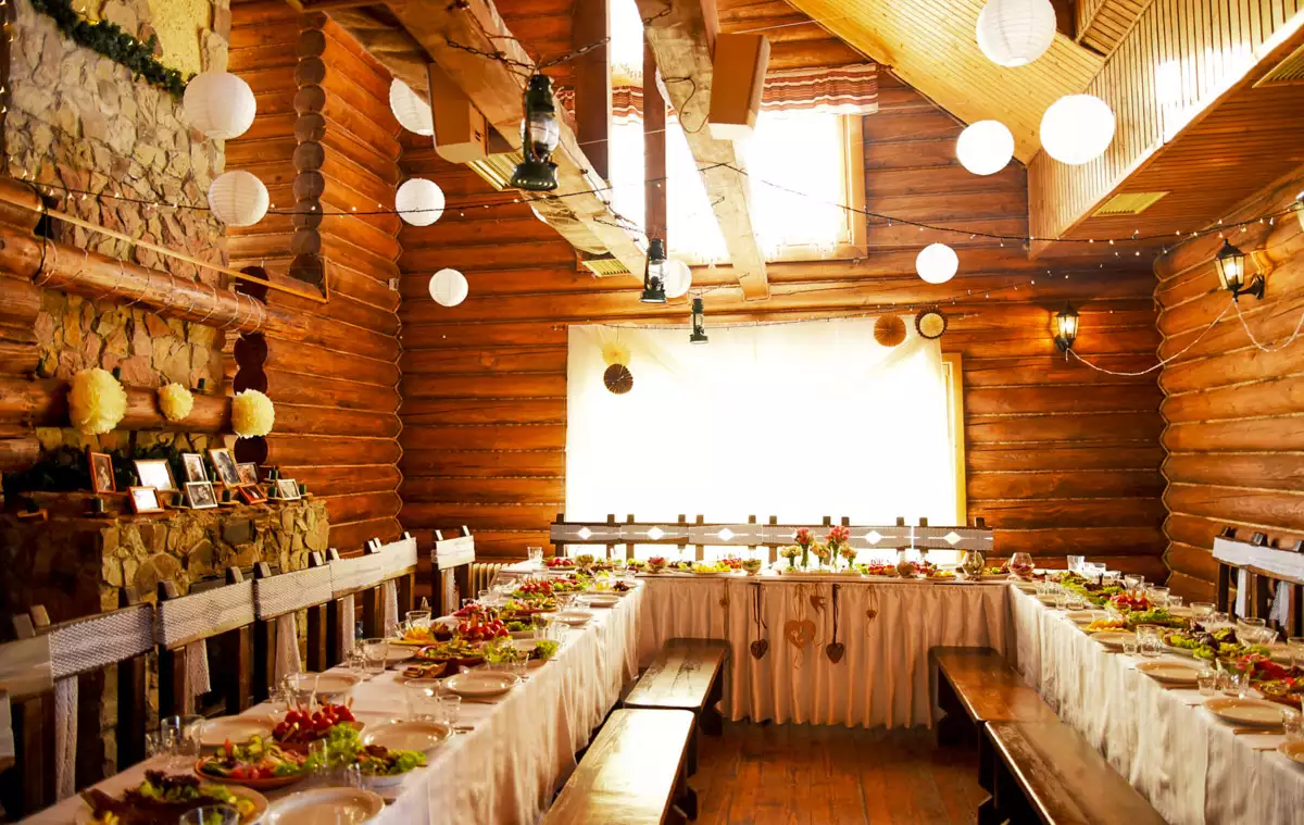 Кафе-колиба «Високий Верх»