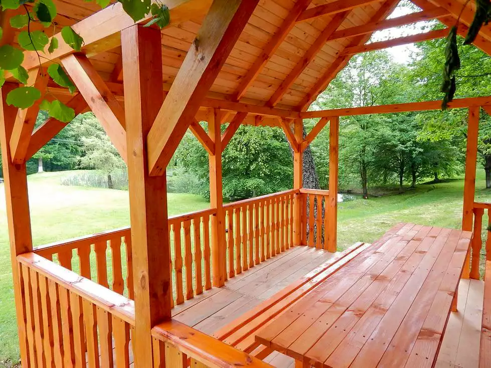 Готельний комплекс “Бабаєво”