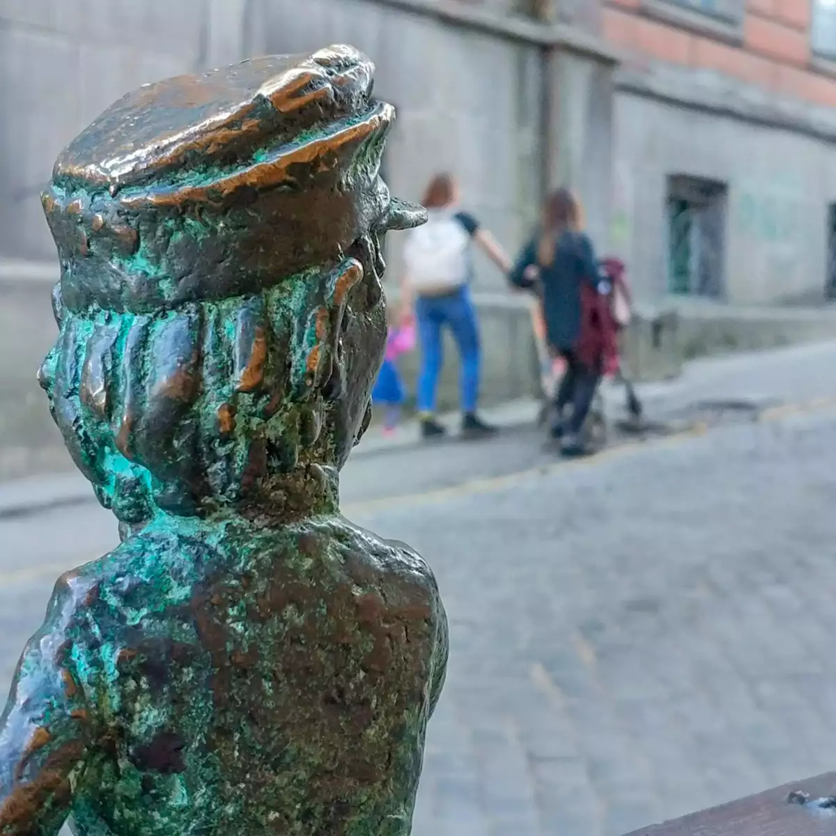 Міні-скульптура Микола Шугай