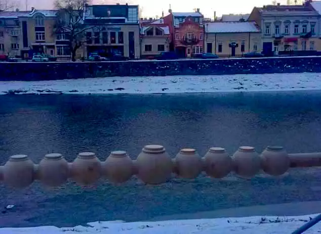 Міні-скульптура Ханукія