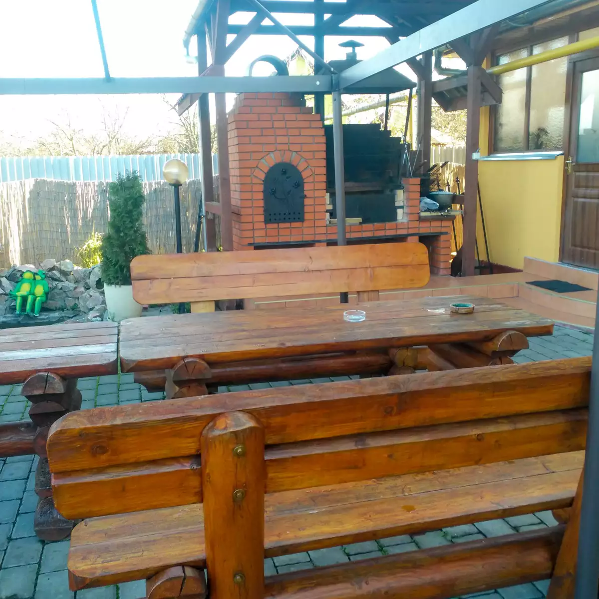 Hotel “Villa Eden Deluxe”