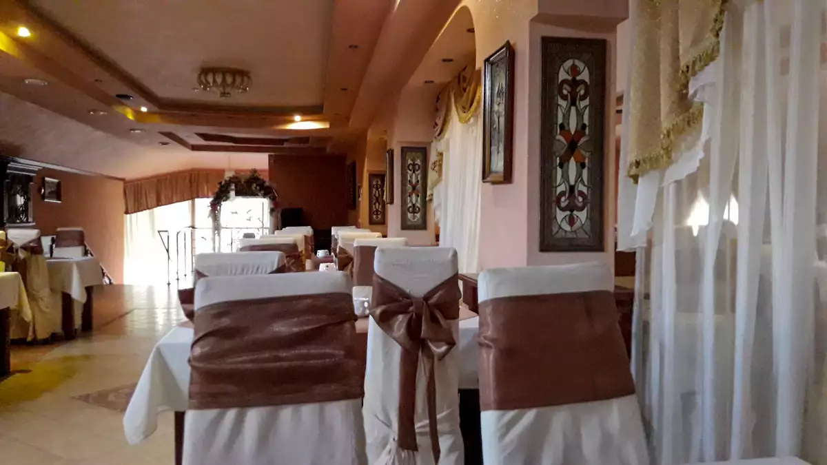 Ресторан «Неоніла»