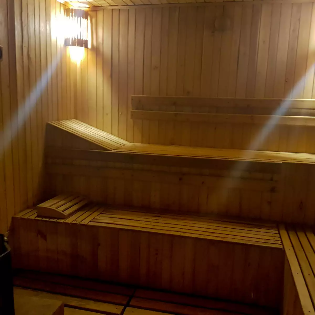 Hotel “Villa Eden Deluxe”