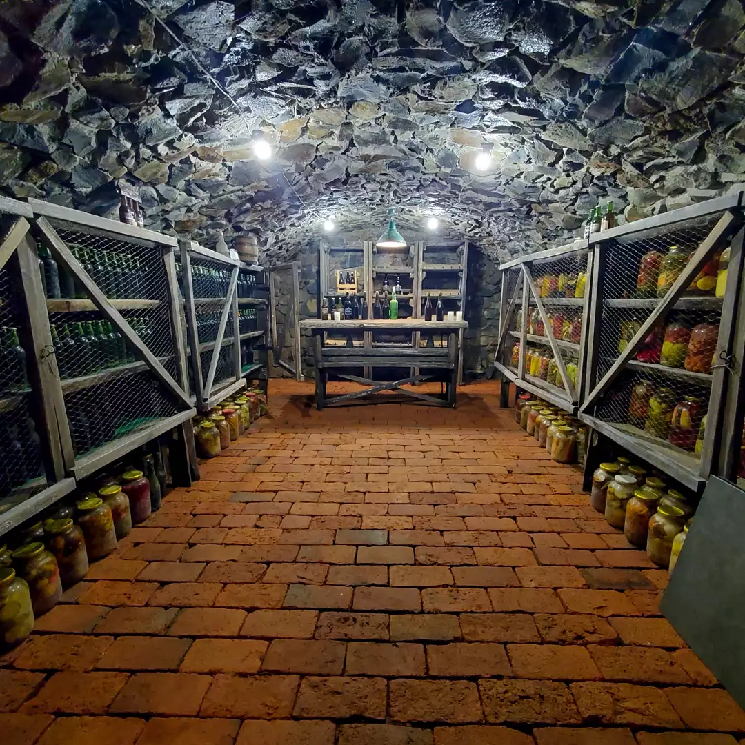 Hotel “Kray Neba”