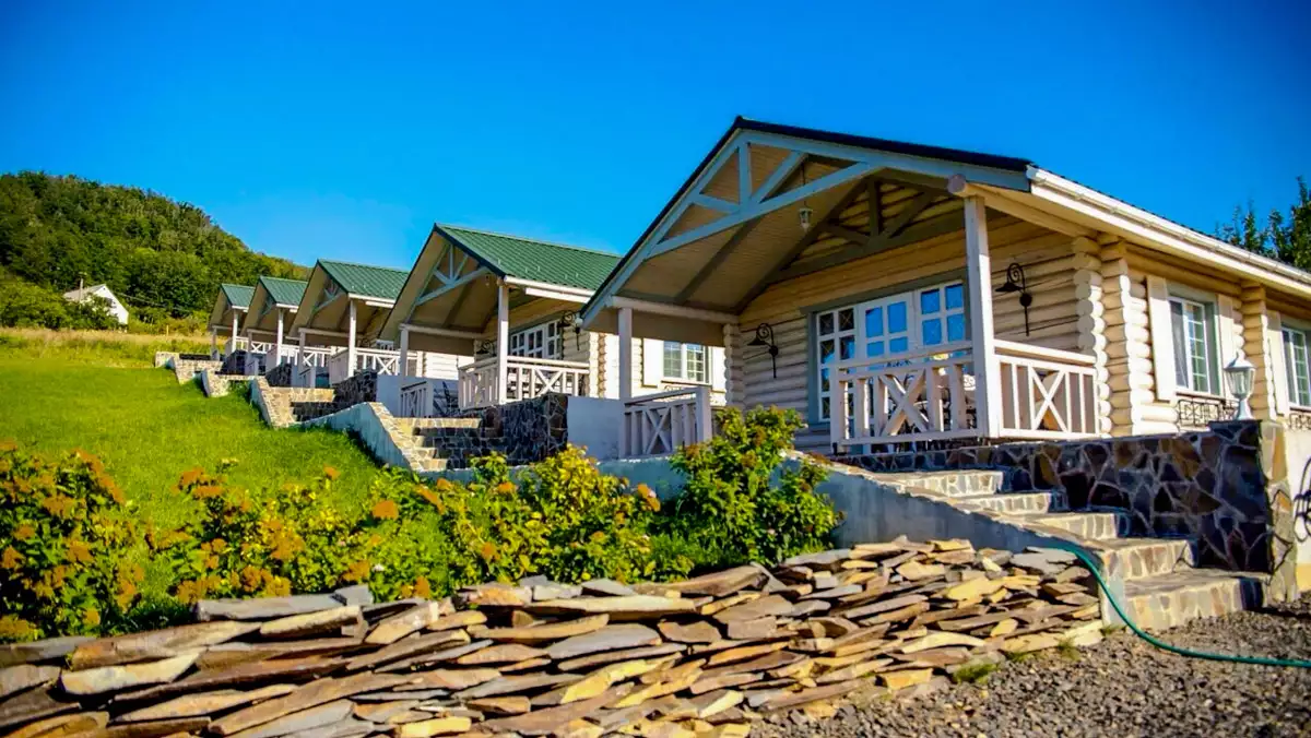 Котеджі «FrenchTown»