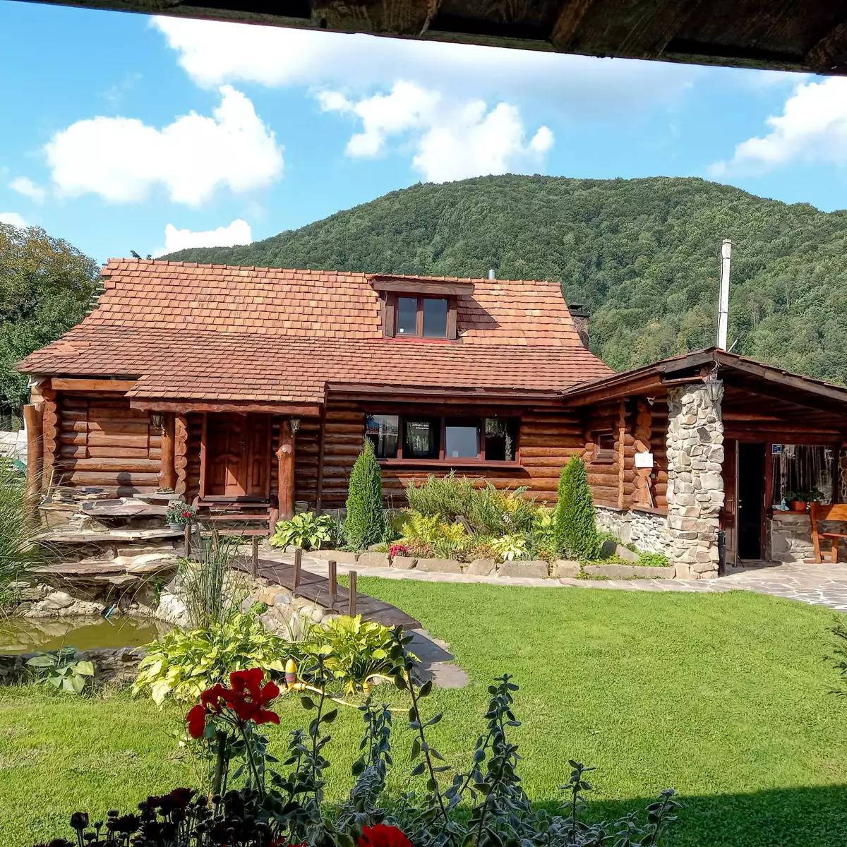 Піцерія «Комора»