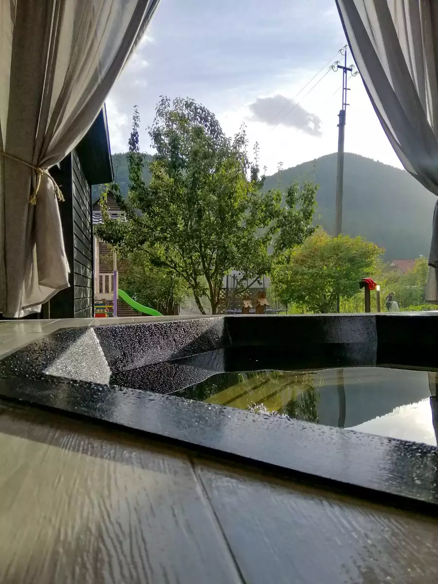 Гостинний двір «Живиця Чан»