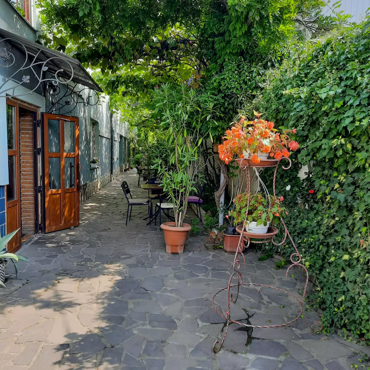 Готель «ФКока»