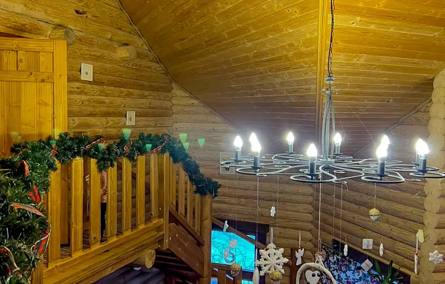 Gutshof „Ertasch“.