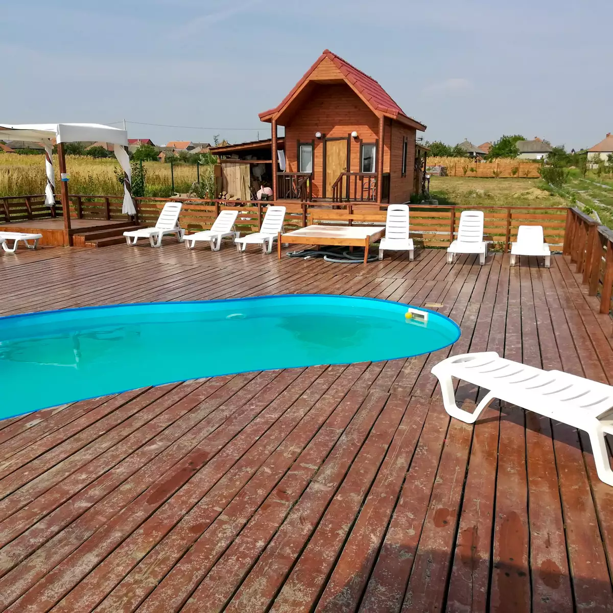 Hotel “Kray Neba”