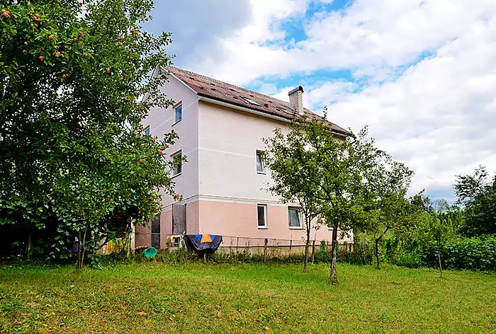 Садиба «Затишок у Йолани»