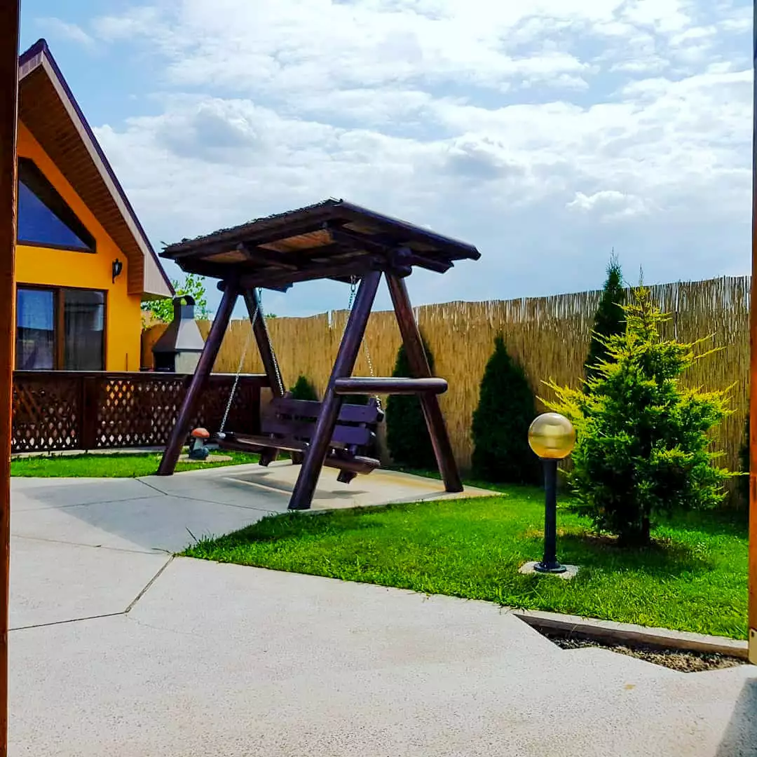 Hotel “Villa Eden Deluxe”