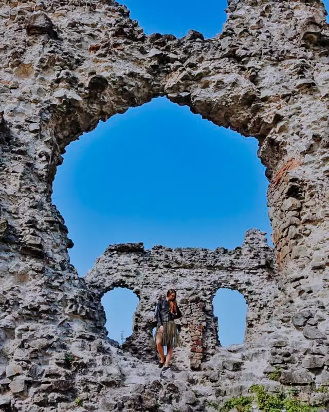 Середнянський замок тамплієрів