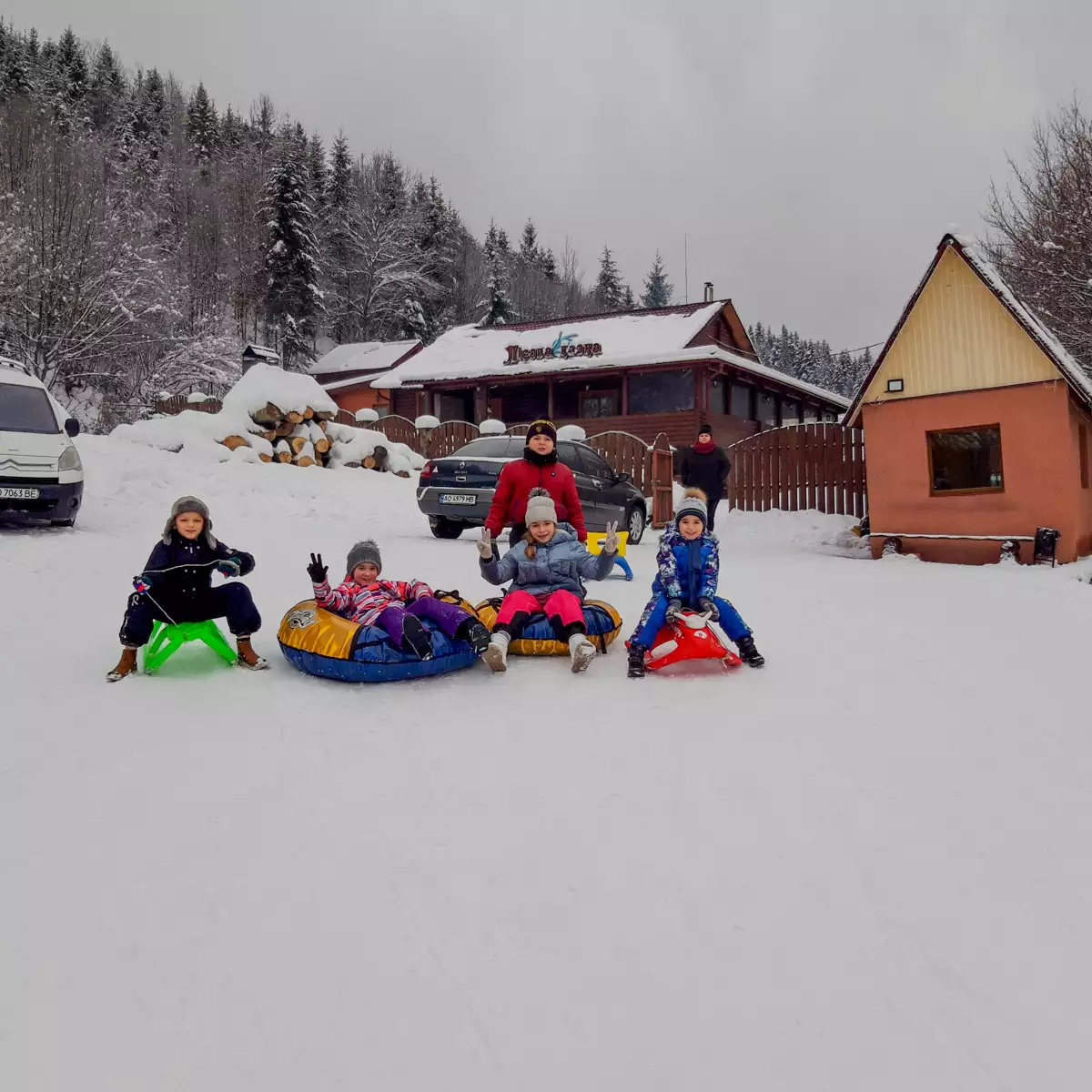 Готель «Лісова казка» у Жденієво