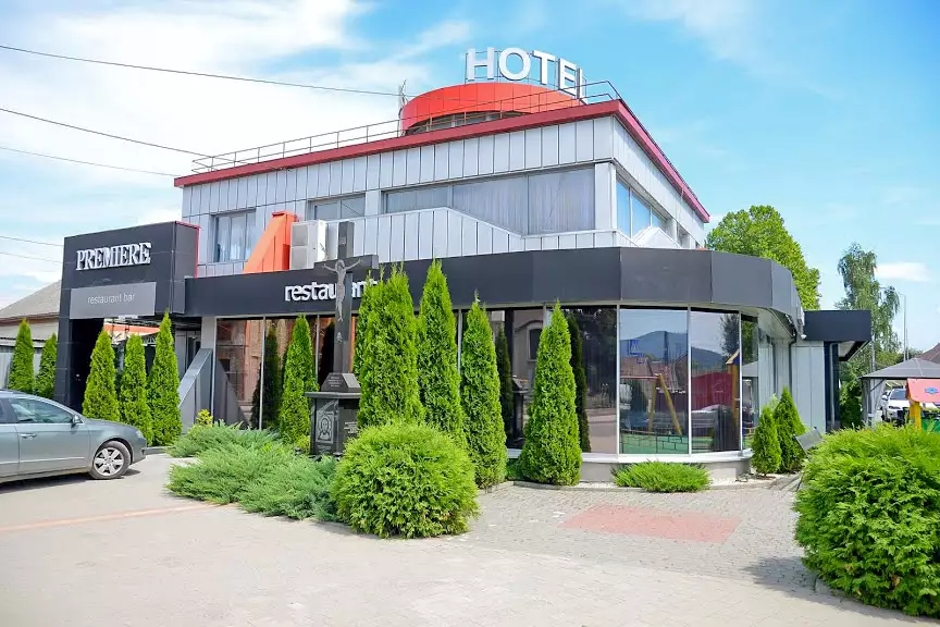 Premiere Hotel