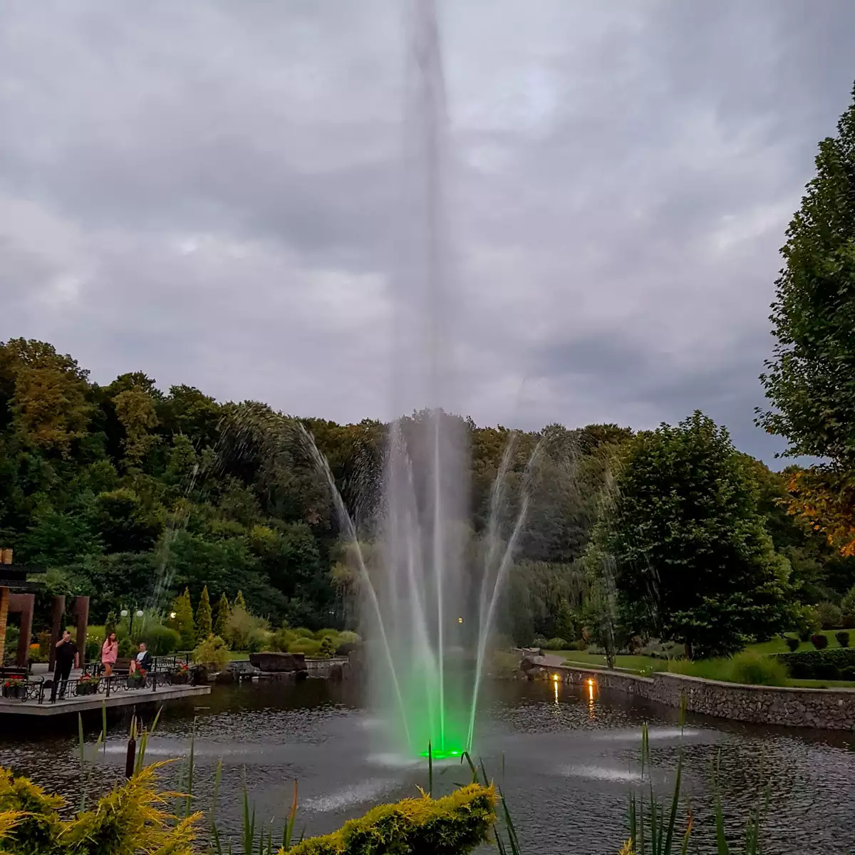 Готель «Ірис»