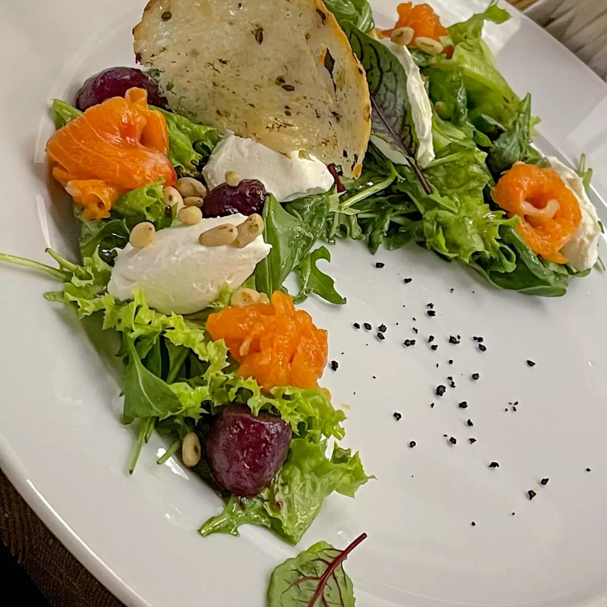 Готель «Ірис»