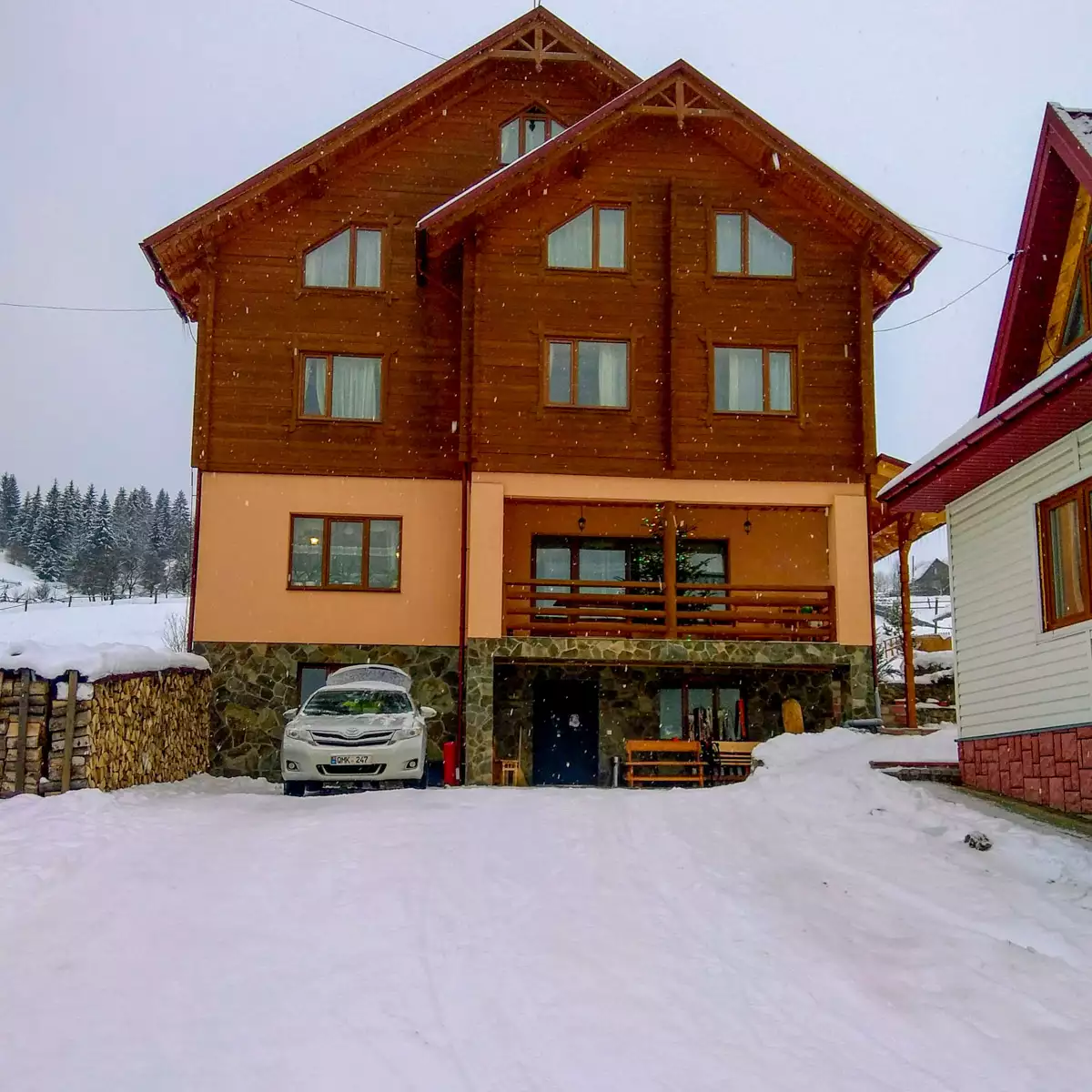 Hotel “Myslyvska Vezha”