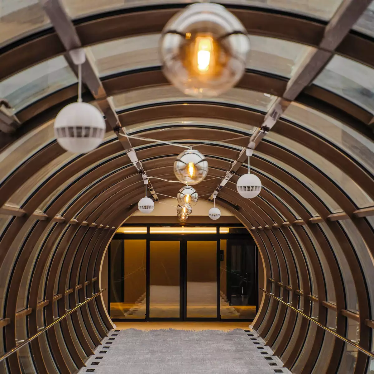 Готель «Ірис»