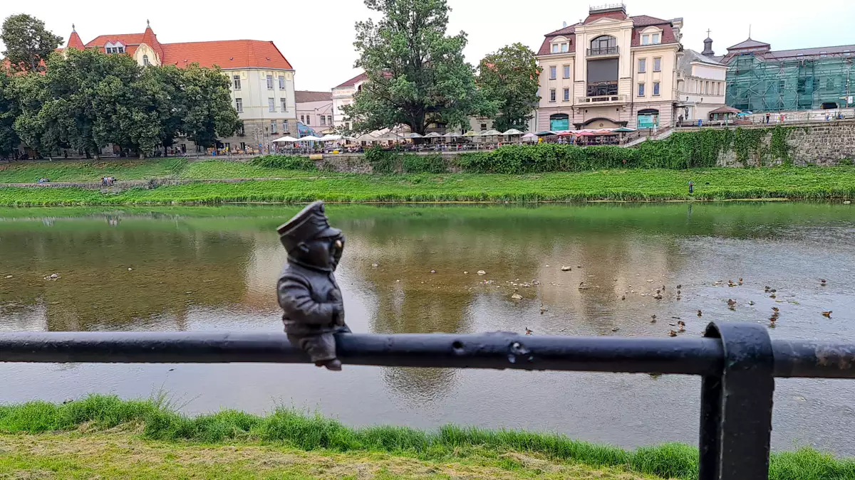 Міні-скульптура Бравий солдат Швейк