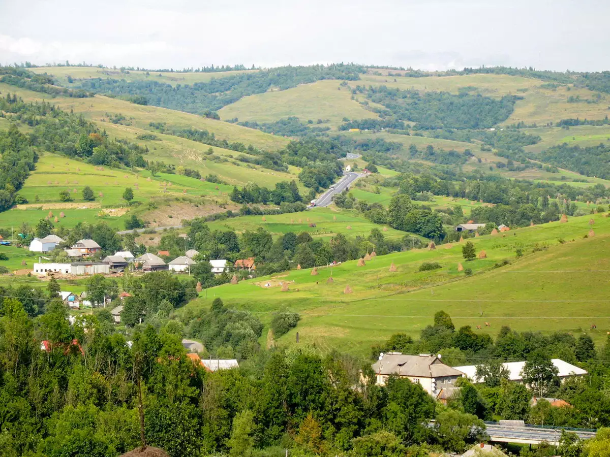 Село Біласовиця