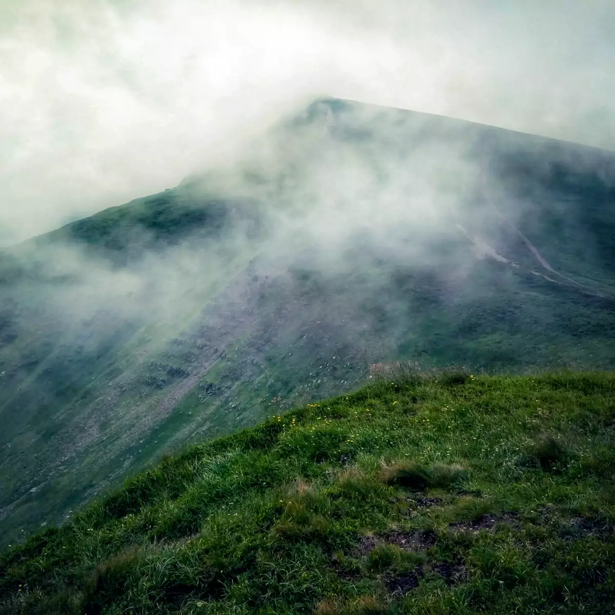 Гора Близниця