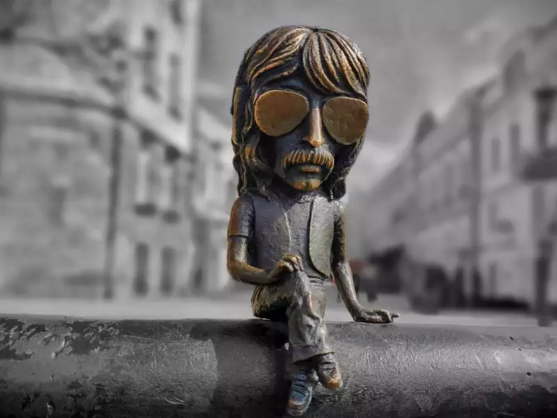 Міні-скульптура «Джон Лорд»