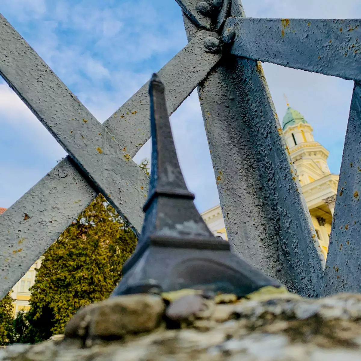 Міні-скульптура «Ейфелева вежа»