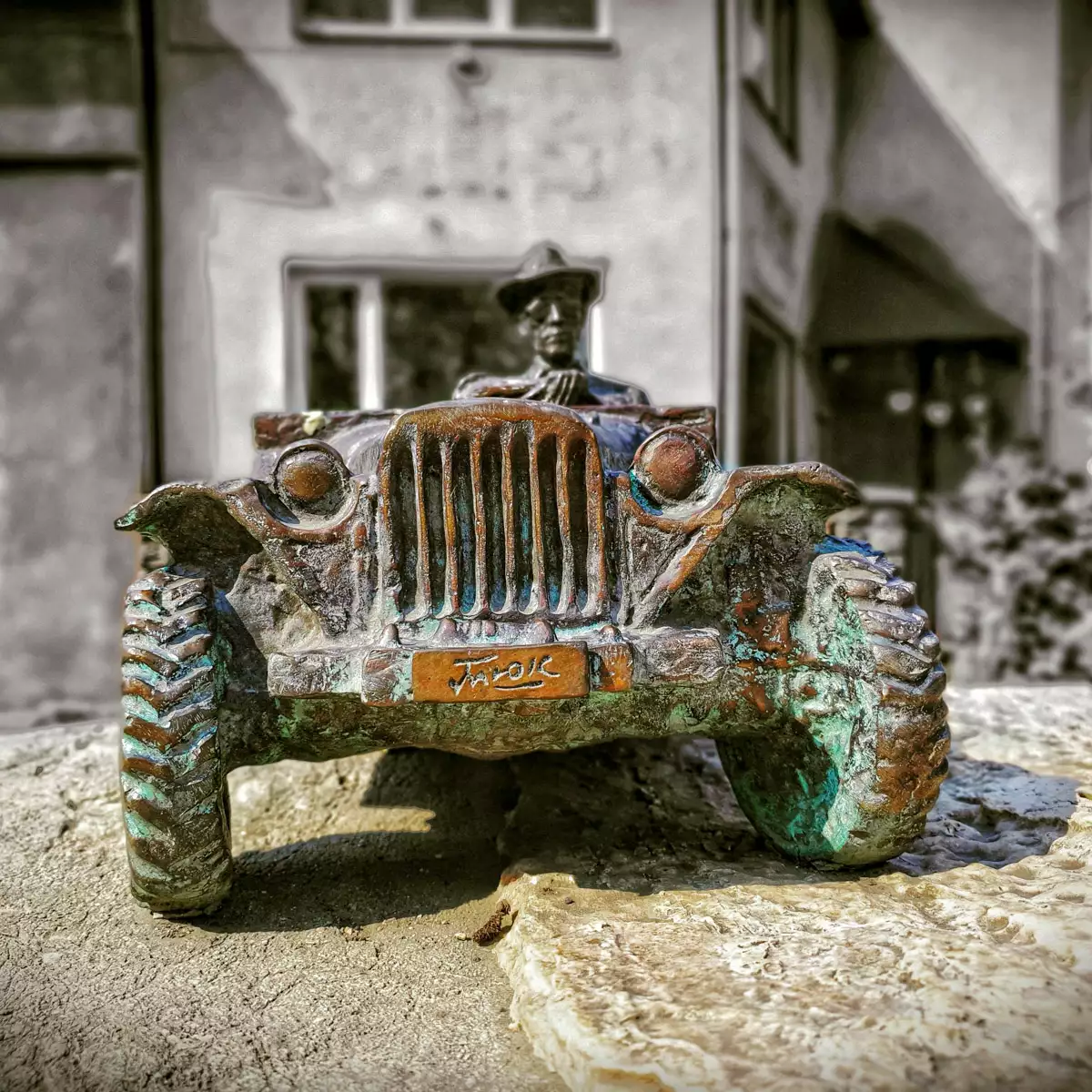 Міні-скульптура «Гаврило Мартинович Глюк»