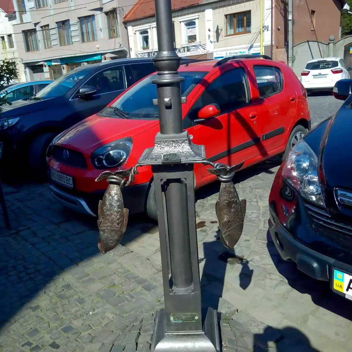 Міні-скульптура «Малий Уж»