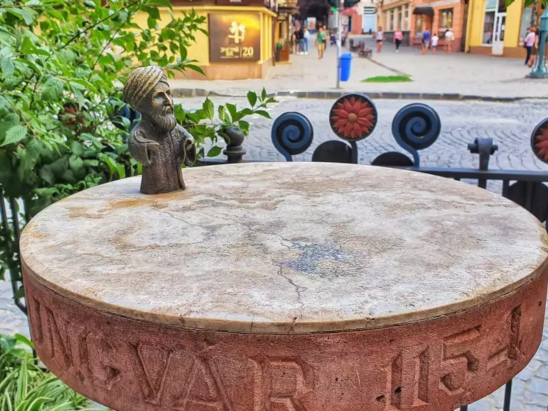 Міні-скульптура «Мухаммад аль-Ідрісі»