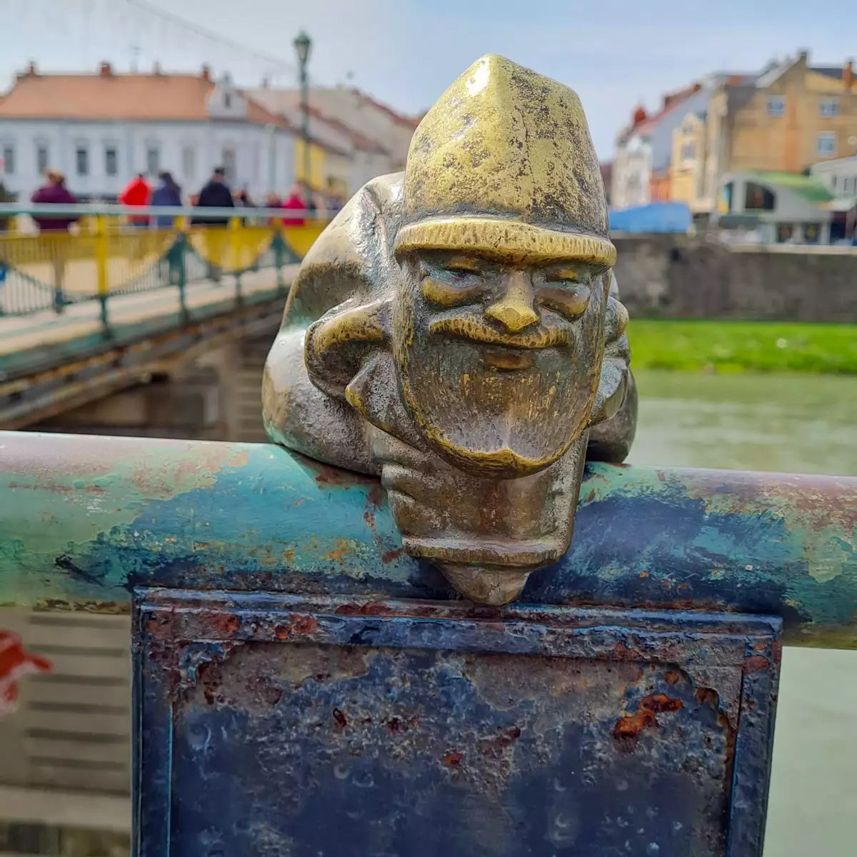 Міні-скульптура Миколайчик – помічник святого Миколая