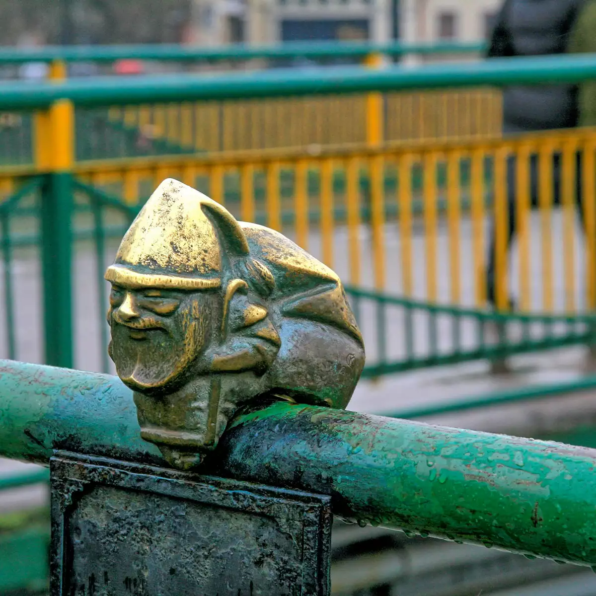 Міні-скульптура Миколайчик – помічник святого Миколая