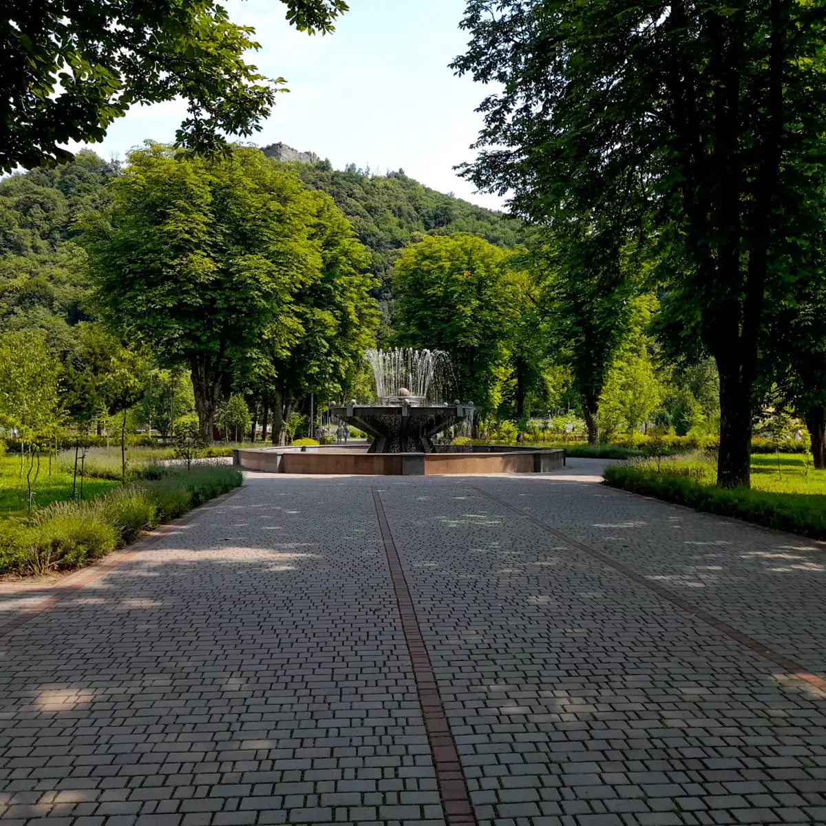 Міський парк у Хусті