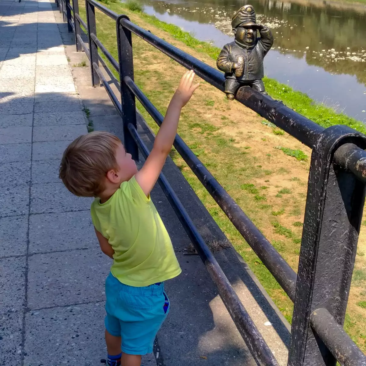 Міні-скульптура Бравий солдат Швейк