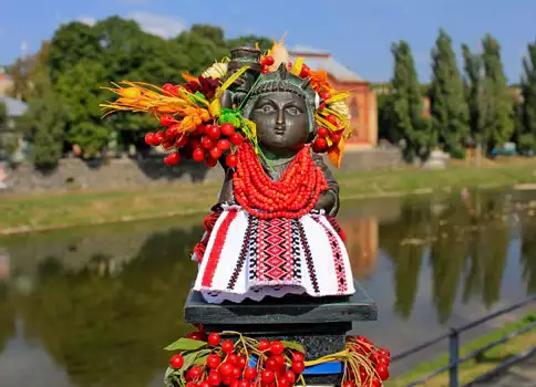 Міні-скульптура Маяк Унгвар (Свободка)