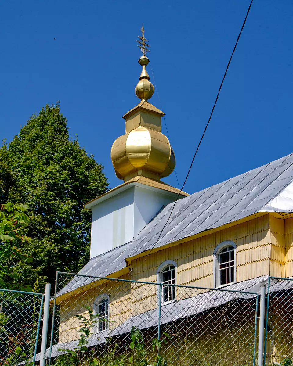 Церква Вознесіння Господнього в селі Ялове