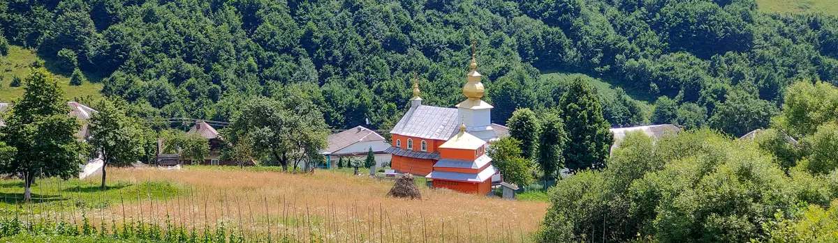 Церква Вознесіння Госоподнього в Яловому